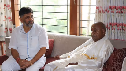 ಕಾಂಗ್ರೆಸ್-ಜೆಡಿಎಸ್ ಮತ್ತೆ ದೋಸ್ತಿ: ದೇವೇಗೌಡರ ಮುಂದೆ ಬಂಪರ್ ಆಫರ್...!