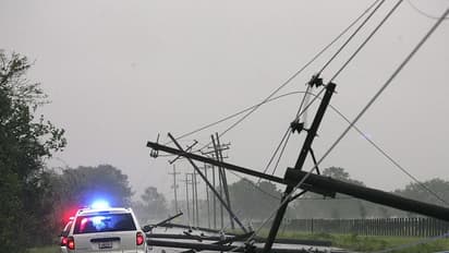 വൈദ്യുതകമ്പി വാഹനത്തിനു മുകളില്‍ വീണാല്‍ ചെയ്യേണ്ടതും ചെയ്യരുതാത്തതും!