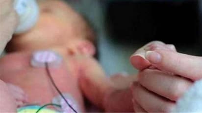 ಕೊರೋನಾ ಸೋಂಕಿತೆ ತುಂಬು ಗರ್ಭಿಣಿಗೆ ಹೆರಿಗೆ