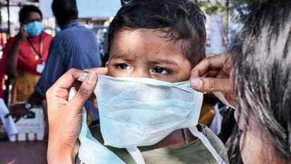 മാസ്കില്ലാത്തവർക്ക്  ഇനി പിടിവിഴും; പൊലീസിന്റെ നേതൃത്വത്തിൽ സ്പെഷ്യല്‍ ടാസ്ക് ഫോഴ്സ്