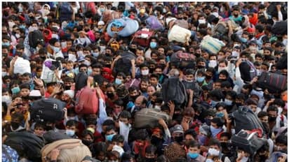 ലോക്ക് ഡൗൺ സമയത്ത് നന്മയുടെ കരങ്ങളുമായി കയറിച്ചെന്ന ആ  മൂന്ന് മാധ്യമപ്രവര്‍ത്തകര്‍...