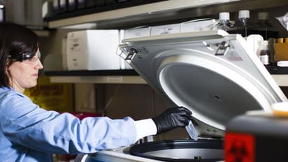 ಕೊರೋನಾ ವಿರುದ್ಧ ಲಸಿಕೆಯ ಚಮತ್ಕಾರ, ಮಾನವರ ಮೇಲೆ ಪ್ರಯೋಗ ಯಶಸ್ವಿ!