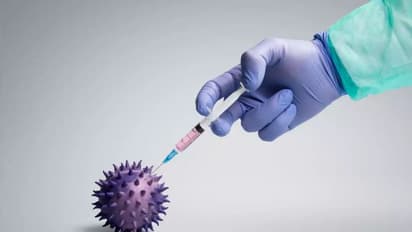 രാജ്യം കൊവിഡ് വാക്സിനേഷനിലേക്ക്; കുത്തിവെപ്പിന് മണിക്കൂറുകള് മാത്രം ബാക്കി, 3006 ബൂത്തുകള്