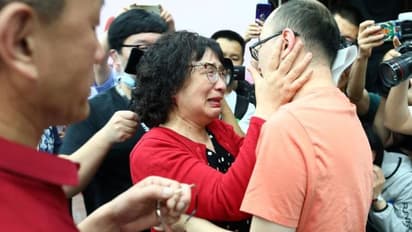 രണ്ടാംവയസ്സില് കാണാതായി, 32 വര്ഷങ്ങള്ക്കുശേഷം മകനെ തിരികെകിട്ടി, സഹായമായത് ഫേഷ്യല് റെക്കഗ്നിഷന് ടെക്നോളജി