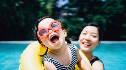 SN MOTHER children parenting