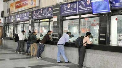 আজ থেকে মিলছে কাউন্টারে টিকিট, চালু হচ্ছে আরও ট্রেন