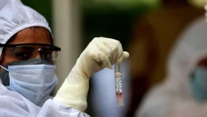 ಕಂದಮ್ಮನ ನೋಡದೇ ಕಣ್ಮುಚ್ಚಿದ: ಪತ್ನಿ ಪ್ರಸವದ ದಿನವೇ ಪತಿ ಕೊರೋನಾಗೆ ಬಲಿ