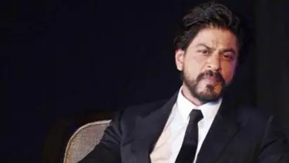 শাহরুখের বাড়িতে নিমন্ত্রণ পেয়েও খাননি আমির, কেন  সঙ্গে নিয়ে গিয়েছিলেন নিজের টিফিন