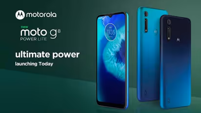 అతి పెద్ద బ్యాటరీతో మోటో జి8 పవర్ లైట్ స్మార్ట్ ఫోన్ లాంచ్