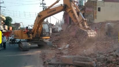 Tumakur: ಚತುಷ್ಪಥ ರಸ್ತೆ ಕಾಮಗಾರಿಯಿಂದ ವಾಹನ ಸಂಚಾರಕ್ಕೆ ಕುತ್ತು