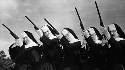 ദൈവപാത ഉത്സവമാക്കിയവർ