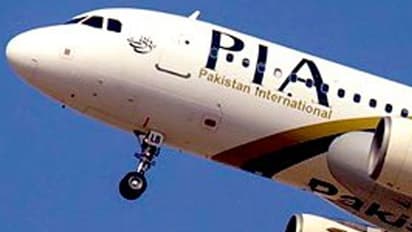 পাকিস্তানে বিমান দুর্ঘটনায় নিহত বেড়ে ৯৭, দেখুন ভেঙে পড়ার মুহুর্তের সেই ভিডিও