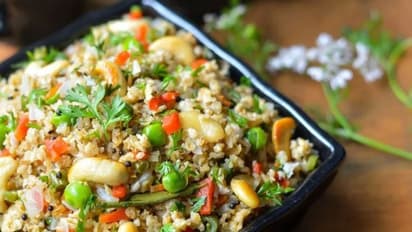 ബ്രേക്ക്ഫാസ്റ്റിന് പെട്ടെന്നുണ്ടാക്കാം; 'ഓട്‌സ് ഉപ്പുമാവ്' തയ്യാറാക്കുന്ന വിധം