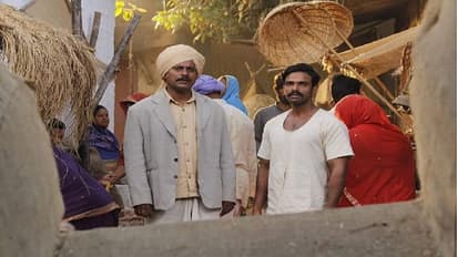 कोरोना की डर से पागल सा हो जा रहा था ये एक्टर, आंधी-पानी में खुद बाइक चलाकर मुंबई से पहुंचा घर