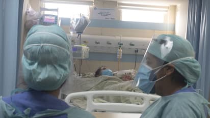 জলপাইগুড়িতে মহিলা পরিযায়ী শ্রমিকের করোনা পজিটিভ, আতঙ্কে চা বাগান