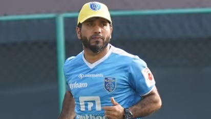 ഇഷ്ഫാക്ക് അഹമ്മദ് ബ്ലാസ്റ്റേഴ്സിൽ തുടരും, കരാര് നീട്ടി