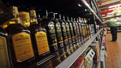 മദ്യം വാങ്ങുന്നതിന് എസ്എംഎസ് വഴിയും ബുക്കിം​ഗ് ആരംഭിച്ചതായി ഫെയർകോഡ്