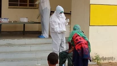 కొత్తగా 99 మందికి పాజిటివ్, నలుగురి మృతి: తెలంగాణలో 3 వేలకు చేరువలో కరోనా కేసులు