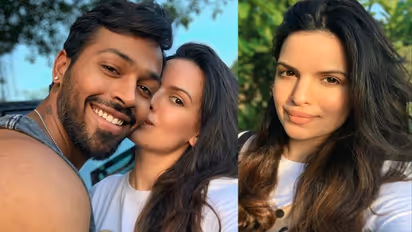 ഹാര്‍ദിക്കിന് കാമുകിയുടെ സ്‌നേഹചുംബനം; ചിത്രം പങ്കുവച്ച് നടാഷ