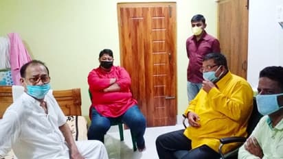 তৃণমূল নেতার সঙ্গে বিজেপির বৈঠক, জলপাইগুড়িতে নয়া রাজনীতির জল্পনা