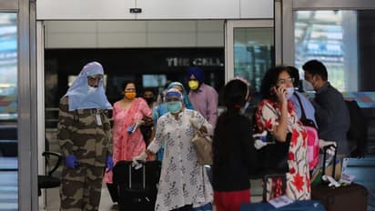 കൊവിഡ് നിരീക്ഷണത്തിൽ കഴിയവേ രക്ഷപ്പെടാൻ ശ്രമം; മുംബൈ സ്വദേശികൾ നെടുമ്പാശ്ശേരിയിൽ പിടിയിൽ