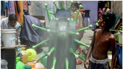 മരിച്ച ജസ്റ്റിസിന് കൊവിഡ്, 88% രോഗികൾക്കും ലക്ഷണങ്ങളില്ല, ബാലികേറാമലയായി തമിഴ്നാട്