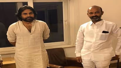 తెలంగాణలో బీజేపీ, జనసేన దోస్తీ: ఖమ్మం కార్పోరేషన్లో కలిసి పోటీ