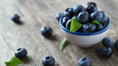 ദിവസവും ഒരുപിടി ബ്ലൂബെറി കഴിക്കൂ; അറിയാം ഗുണങ്ങള്‍ 