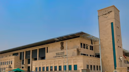 Dr Sudhakar case: Andhra high court issues notice to 49 people over contemptuous remarks