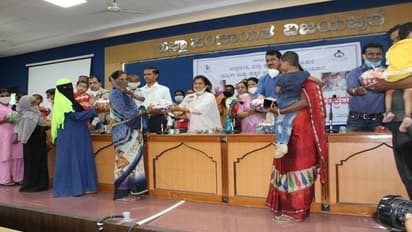 ವಿಜಯಪುರ: ಸಾಂಸ್ಥಿಕ ಕ್ವಾರಂಟೈನ್ಲ್ಲಿ ಲೋಪವಾಗದಿರಲಿ, ಸಚಿವೆ ಜೊಲ್ಲೆ