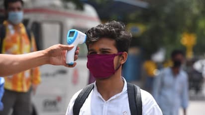 लॉकडाउन में छूट के सरकार के फैसले से नाखुश है 60 फीसदी जनता