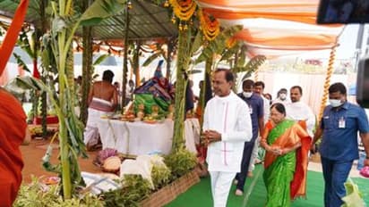 ఉచితంగానే రైతులకు కాళేశ్వరం నీళ్లు, త్వరలో దేశం ఆశ్చర్యపడే విషయం చెబుతా: కేసీఆర్