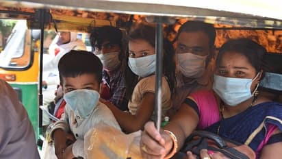 করোনা গোষ্ঠী সংক্রমণের পর্যায়ে পৌঁছেছে ভারতে, অপরিকল্পিত লকডাউনের খেসারত দিতে হচ্ছে, দাবি বিশেষজ্ঞদের