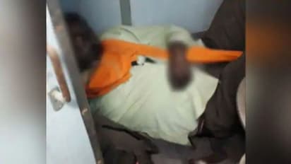 ട്രെയിൻ ശുചിമുറിയിൽ ദിവസങ്ങൾ പഴക്കമുള്ള അതിഥി തൊഴിലാളിയുടെ മൃതദേഹം കണ്ടെത്തി