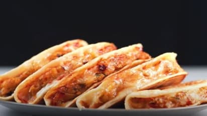 লকডাউনে রেস্তোরাঁর স্বাদ বাড়িতে, ঘরোয়া উপকরণ দিয়েই তৈরি হবে ক্রিস্পি পটাটো ট্যাকোস