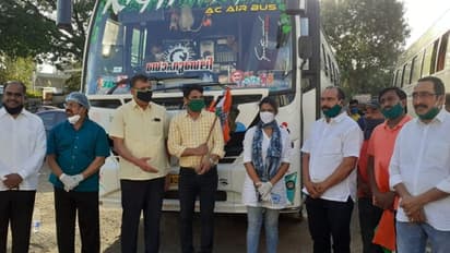 പുനെയില്‍ നിന്ന് കേരളത്തിലേക്ക് കോണ്‍ഗ്രസ് ഒരുക്കിയ സൗജന്യ ബസ് യാത്ര തിരിച്ചു