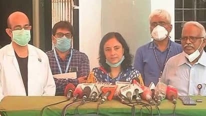 இந்த 4 மாவட்டங்களை தவிர மற்ற மாவட்டங்களில் தளர்வுகள் அளிக்கலாம்... மருத்துவ நிபுணர் குழு பரிந்துரை..!