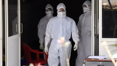 കേരളത്തിൽ കൊവിഡ് വ്യാപനം അതിരൂക്ഷം; ഓണക്കാലത്തെ ഇളവുകൾ തിരിച്ചടിയായി