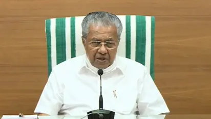 കണ്ടെയ്ൻമെന്റ് മേഖലകളിൽ 24 മണിക്കൂറും കര്ഫ്യൂവിന് സമാന നിയന്ത്രണം; മുഖ്യമന്ത്രി