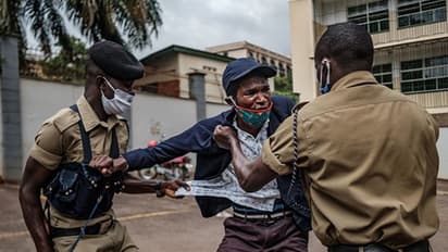 'എന്റെ മേൽ തിളച്ച എണ്ണയൊഴിച്ചു പൊലീസ്...', ഉഗാണ്ടയിലും ലോക്ക് ഡൗണ് മറവില് പൊലീസ് അതിക്രമം?