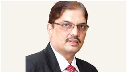 വിശ്വാസ് മേത്ത ചുമതലയേറ്റു; കൊവിഡ് നിയന്ത്രണത്തിന് മുൻഗണനയെന്ന് ചീഫ് സെക്രട്ടറി