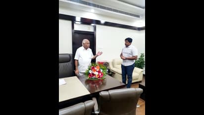 ಬಿಎಸ್‌ವೈ ಆಶಿರ್ವಾದ ಪಡೆದು ಕೆಲಸ ಆರಂಭಿಸಿದ ಸಿಎಂ ರಾಜಕೀಯ ಕಾರ್ಯದರ್ಶಿ