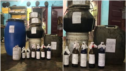 ഇടുക്കിയില്‍ ചാരായ വാറ്റ്; 135 ലിറ്റർ കോടയും വാറ്റുപകരണങ്ങളും പിടികൂടി