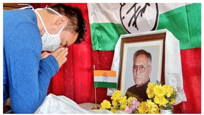 প্রাক্তন কেন্দ্রীয় মন্ত্রীর মৃত্যুতে সংক্রমণ ছড়ানোর আশঙ্কা, করোনা থেকে মুক্তি পেলেন না বিচারকও