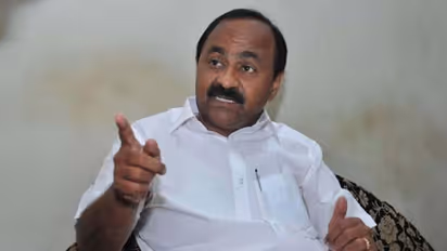 'പാർട്ടിയിലേത് ജേഷ്ഠൻ- അനുജൻ പരിഭവം, ഉമ്മൻ ചാണ്ടിയും ചെന്നിത്തലയും പാർട്ടി അവിഭാജ്യ ഘടകം': വിഡി സതീശൻ