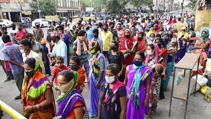 গত ২৪ ঘণ্টায় আক্রান্ত ও মৃতের সংখ্যায় ফের রেকর্ড , ভারতে একদিনে সংক্রমণের শিকার ৯৩০৪