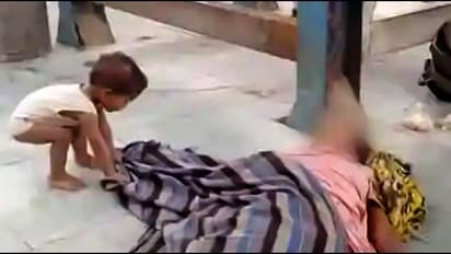 பசியால் இறந்த தாயை எழுப்ப முயன்ற குழந்தைகளை தத்தெடுத்த பிரபல முன்னணி நடிகர்! குவியும் பாராட்டு!