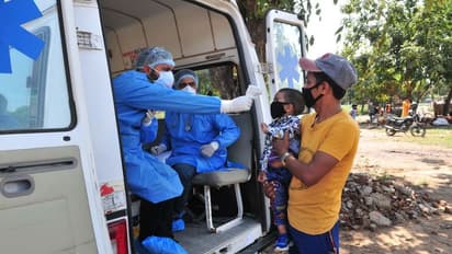 পর্যাপ্ত কিট এলেই র‍্যানডম চলবে, আপাতত আক্রান্তের পাশের বাড়িতেও করোনা পরীক্ষা করবে পুরসভা