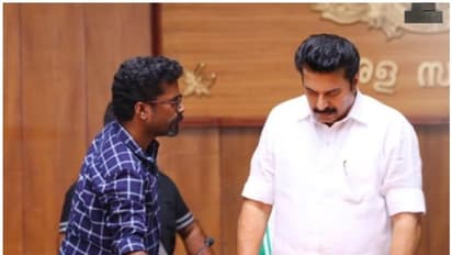 മമ്മൂട്ടി എന്ന് മുഖ്യമന്ത്രിയായി അധികാരമേല്‍ക്കും? , ആരാധകര്‍ കാത്തിരിക്കുന്നു