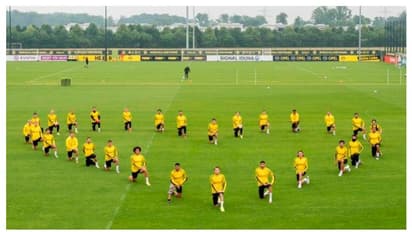 জর্জ ফ্লয়েড হত্যার প্রতিবাদে সামিল বরুশিয়া ডর্টমুন্ডের প্লেয়াররা